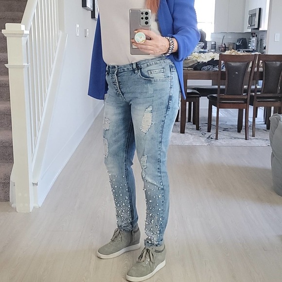 Venus Pearl Embellished Button Fly Jeans - Picture 2 of 3